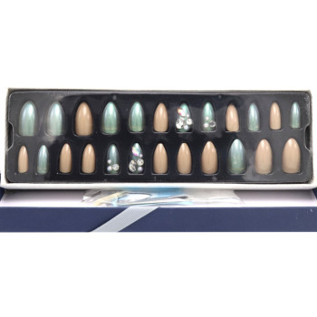 ستيكي نيلز اظافر لاصقه جذابه متعدده المقاسات وسهله التركيب BK 19-115   حبه 24