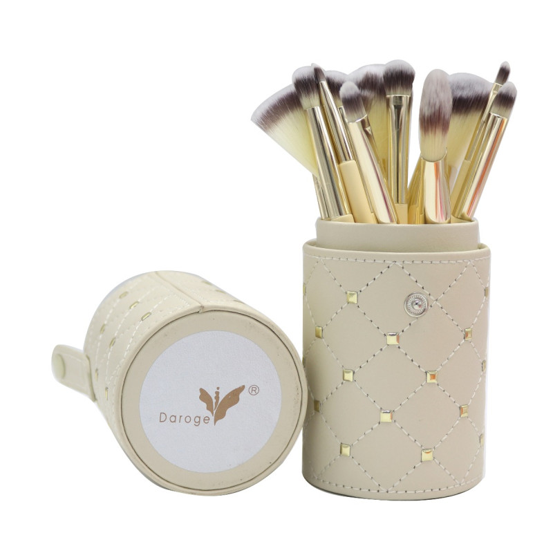 داروج طقم فرش مكياج 12 قطعة